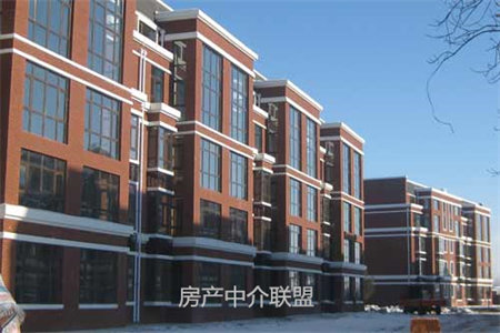明湖中学北邻御景苑中等装修低楼层可分期